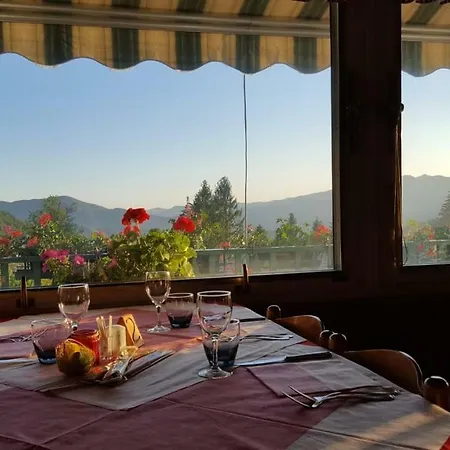 San Lorenzo Hotel Santo Stefano dʼAveto