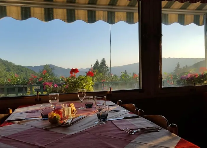 San Lorenzo Hotel Santo Stefano dʼAveto